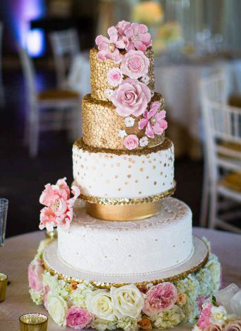 wedding cake sugar flowers